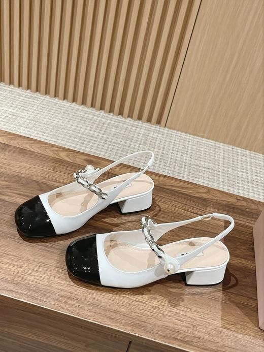 缪缪-经典公主少女风玛丽珍系列-白皮鞋身（HC） 商品图3