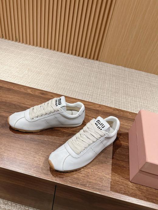 MiuMiu缪缪德训鞋2024新款火*脏脏鞋小白鞋（HC） 商品图3