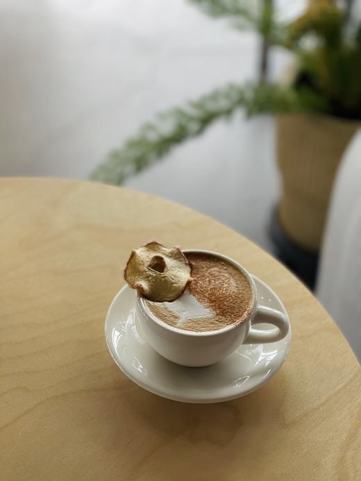 【热饮】低温慢煮肉桂苹果拿铁【纯手工自制酱料】 商品图0