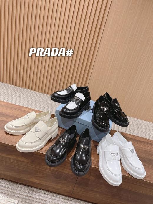 PRADA普拉达三角牌复古乐福鞋（SLB） 商品图0