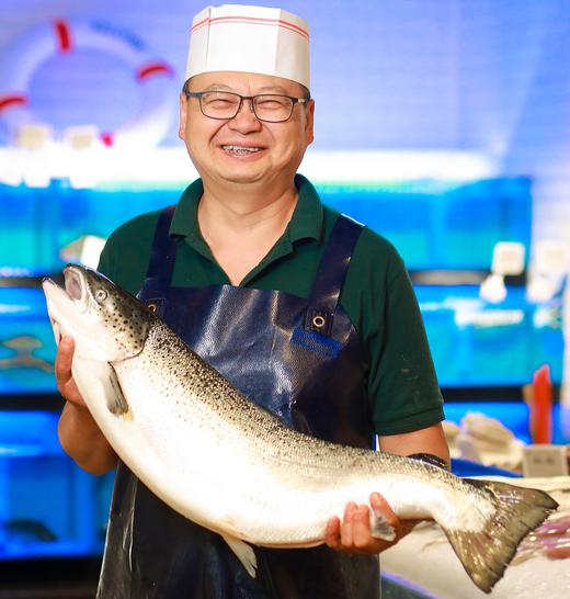 【超市】大西洋 现切三文鱼250g 当日现杀（默认一块发，切片需备注） 商品图1