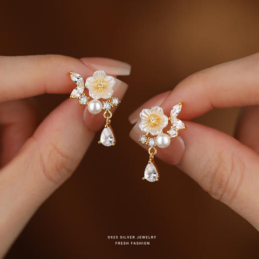【山茶花】S925银花朵锆石耳饰【YXS-E4486】 商品图0