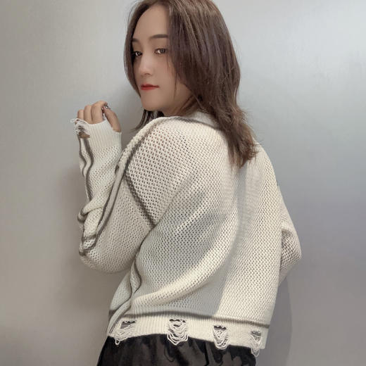 Z2圆领镂空撞色宽松毛织上衣40810（白） 秋季 243040370321 商品图2