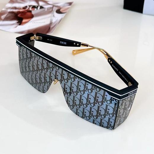 迪奥高版本字母logo太阳镜M1U（SLB） 商品图3