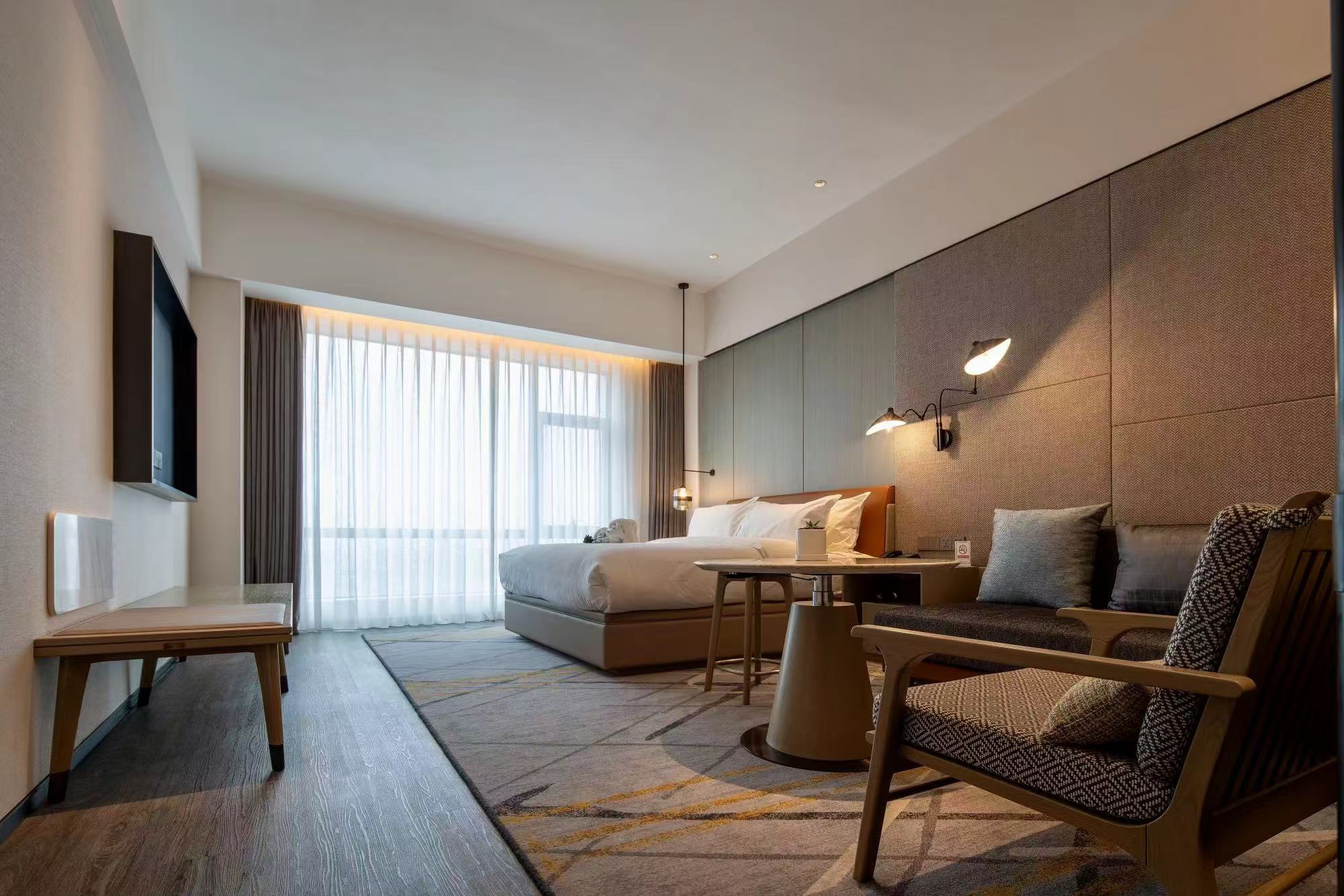 益田影人大床房益田影人