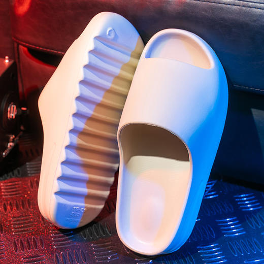 【不止代步！更代潮流】椰子拖鞋男夏季踩屎感家居浴室洗澡沙滩家用厚底外穿防滑凉拖鞋女，潮流外观设计，告别传统拖鞋。ry 商品图6