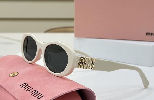 缪缪新款太阳镜SMU06Z（AN） 商品图2