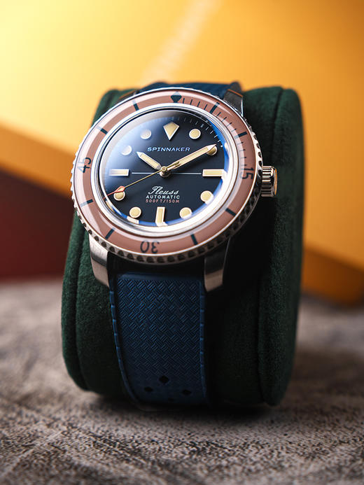 英国SPINNAKER三角帆限量版复古潜水机械表5033限量版40壳径 商品图3