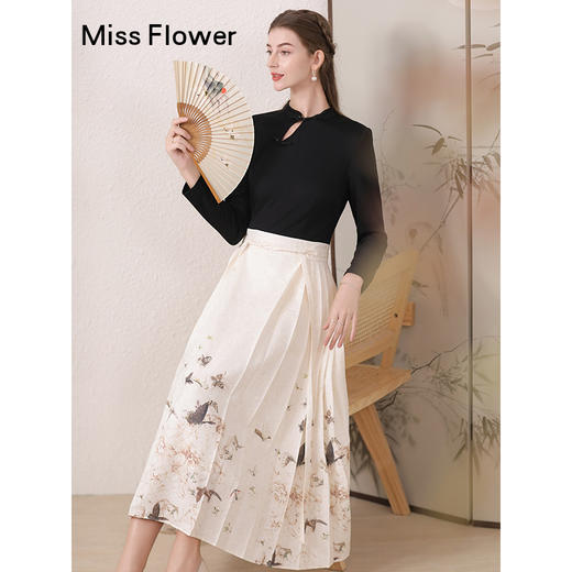 黑色新中式拼接针织连衣裙女春秋2026春季新款国风马面裙 商品图0