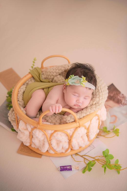 【0元免费上门拍】成都玛瑞莎|0-30天宝宝新生/满月照！送4张精修底片+2套造型+7寸相框，市区内可免费上门拍！ 商品图6