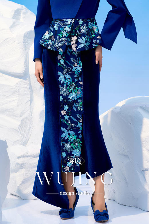 4202006 青蓝冰水 进口韩国加密绒半裙 雾境 商品图0