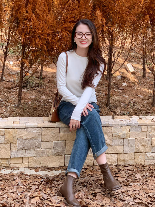 【百图lulu定制】【预售7天发】【双奶皮打底衫】Q弹 仿蛋白羊绒 圆领长袖 T恤 商品图1