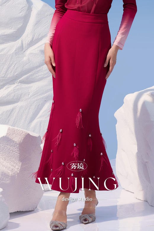 4202024 馥郁芳盈 进口醋酸乱麻鱼尾半裙 雾境 商品图0