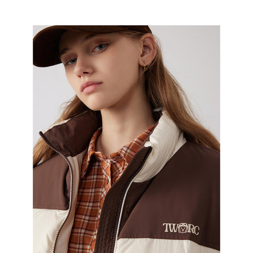 TeenieWeenie小熊字母撞色羽绒服女冬季羽绒服TTJD244T04T 商品图3