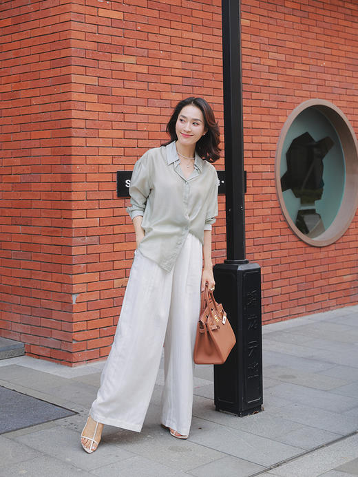 “蝉翼流光”法式极简风扭褶设计 宽松微透感衬衫 商品图2