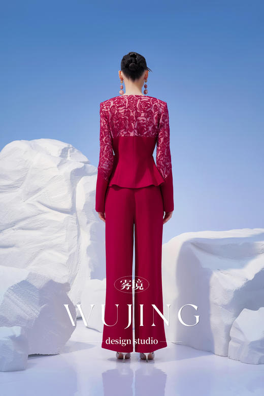 4202010 馥郁芳盈 进口醋酸乱麻 立体绣花料外套 雾境 商品图5