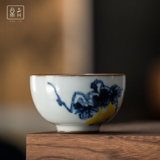 问鼎鼎者青花掠影杯（葫芦）（缺货） 商品图0