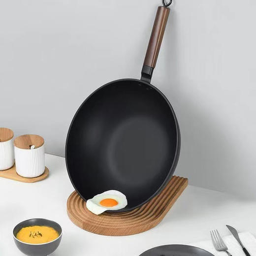 康诗达 日式铁锅无涂层家用少油烟炒菜锅/不粘锅 32CM 商品图5