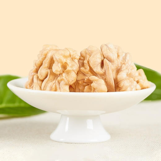 【熟制】云谷造 欧盟中国双有机云南核桃仁（103小香甜） 135g（27g*5袋）*3包 （小袋独立装） 肉香味甜 商品图2