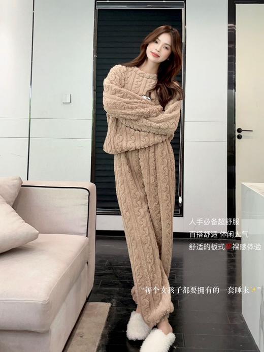 【YW】无忧购“”79元3件秋冬季哈帕狗提花舒棉绒套装加厚保暖卡通可外穿女士家居服（截单后3-5发货) 商品图9