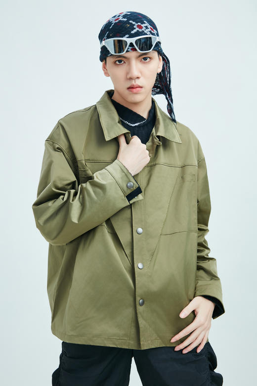 ECAPTIOUS环保反光涂料风衣 商品图6