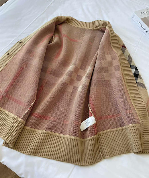 Burberry*经典卡其色格纹针织开衫091003 商品图4