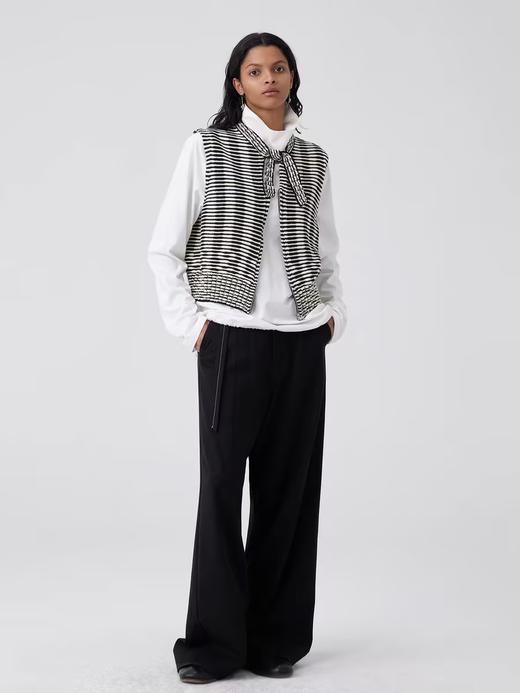 Simple Project/M24175/条纹领子打结毛衣马甲 商品图3