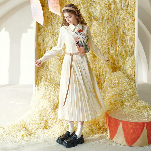 两三事梵高文艺诸神艺境2024秋季新款油画印花布拼接假两件连衣裙 商品图1