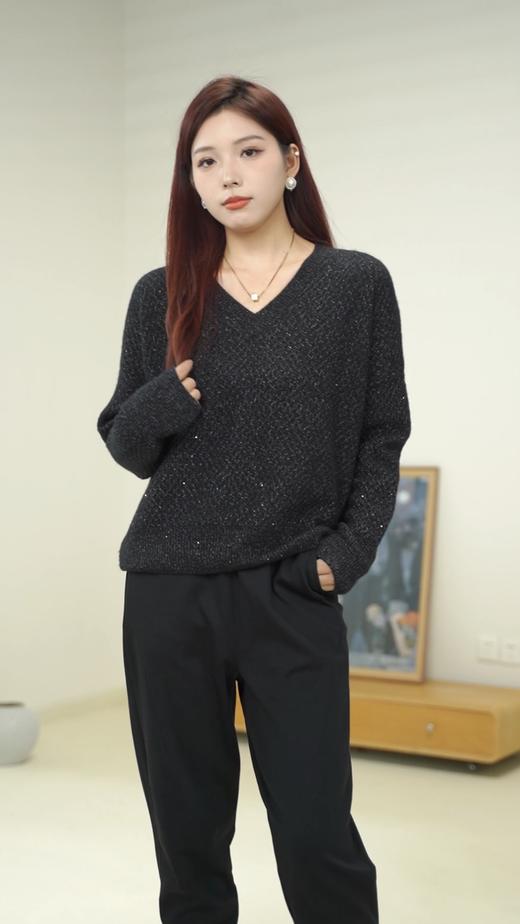 臣禾	【星辰羊绒衫】100%山羊绒 V领亮片针织衫JZ243100309 商品图3