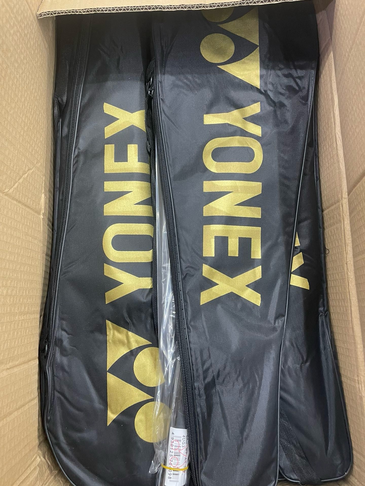 海关货 歪歪全碳素一体成型尤尼克斯羽毛球拍，