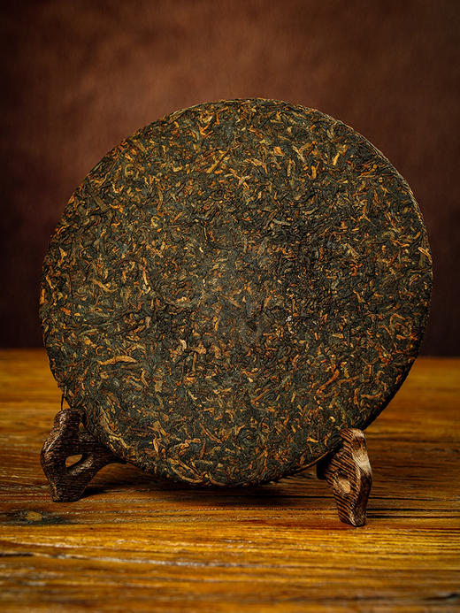 积分兑换【170元+500积分】【凤麟冰岛熟茶】二十年陈冰岛熟茶 临沧冰岛五寨核心古树拼配，香扬、汤甜、味足，药香浓稠厚滑感直抵深喉 357g/饼 商品图7