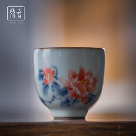 问鼎鼎者青花素庐杯(牡丹)（缺货）