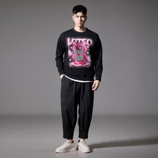 PINLI品立2024秋季新款男士潮牌休闲卫衣草莓熊烫钻宽松套头上衣BG243109013 商品图4