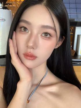 woolilens  日抛 发呆小螃蟹 直径14.2mm着色13.2mm  (十片装)