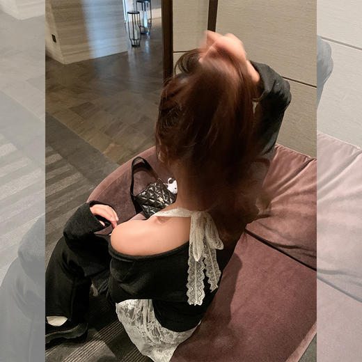 <曾小咸推荐>黑灰色上衣 日常99.99/件 立减50 秒杀价49.99/件 蕾丝打底衫 日常89.99/件 立减50 秒杀价39.99/件！！ 商品图3