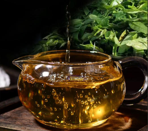 荣光精选【云南野生生态古树红茶/白茶/普洱茶 】自己喝的无农药健康生态茶！ 商品图1