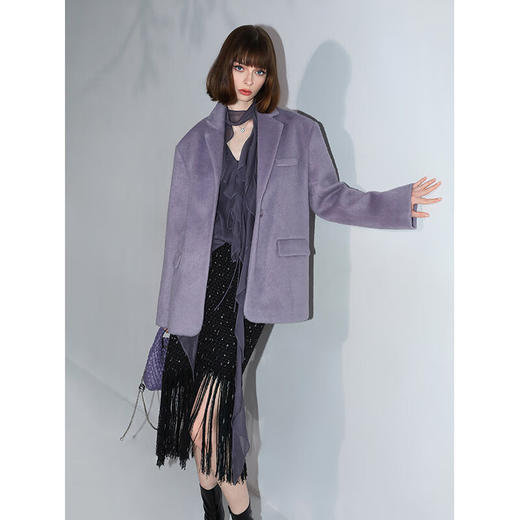 COCOBELLA治愈系长毛绒西装秋冬袖口开叉紫色毛呢外套SI3029 商品图4