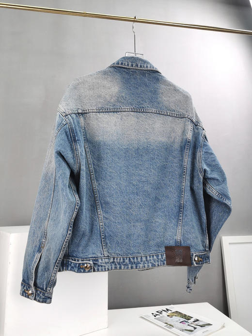 MM 2024秋季新款 贴布绣字母小标牛仔夹克外套 特惠 Z-11972 商品图5