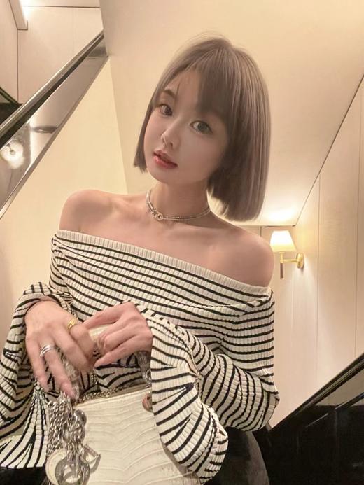 清仓捡漏 LINCHAOZHANG私服定制系列    LH240079露肩针织条纹上衣 LK240384细节裙裤 商品图5