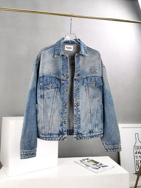 MM 2024秋季新款 贴布绣字母小标牛仔夹克外套 特惠 Z-11972