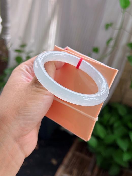 53圆条白月光翡翠手镯 商品图3