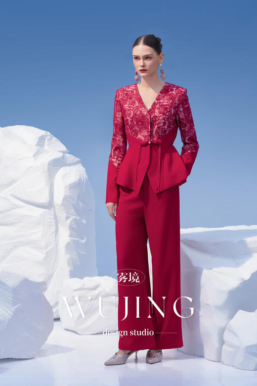 4202010 馥郁芳盈 进口醋酸乱麻 立体绣花料外套 雾境 商品图2