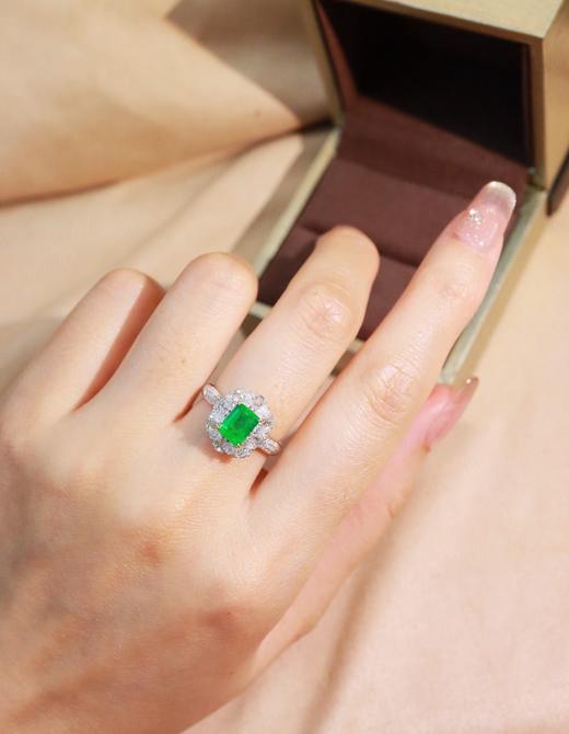 18K祖母绿戒指0.95ct 商品图6