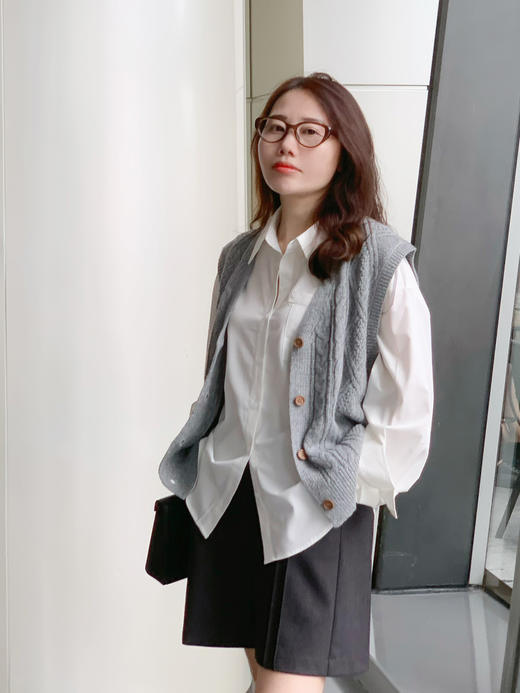 【百图lulu定制】【老钱马甲】单排扣  飞飞袖  木质调纽扣 马甲 商品图0