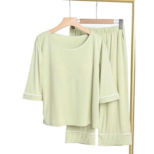 【黑科技椰油面料！高级感缎面居家服】贴身轻薄透气面料，无松紧带拒绝束缚，宽松舒适显瘦，可拆卸胸垫安心保护，连体家居服加长带胸垫睡衣女L 商品图3