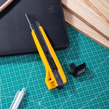 得力（deli）黑刃防锈大号美工刀/裁纸刀便携经典造型耐磨锋利开箱刀办公用品 黄色2001H 商品图4