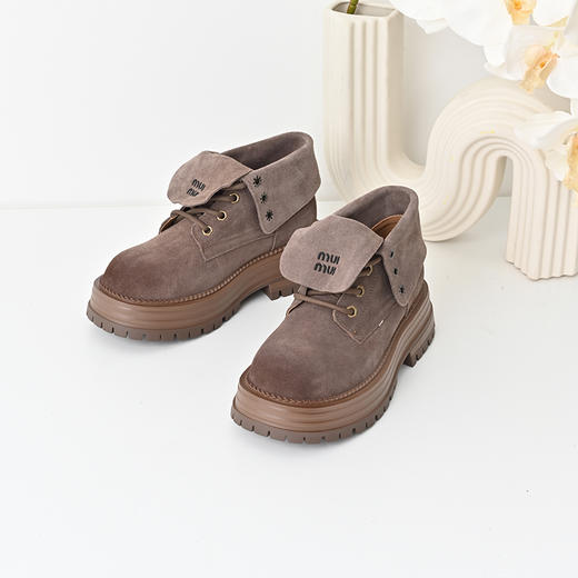 经典鲨2024年冬新款百搭圆头时尚渐变潮流平底两穿马丁靴女KW356-D58011 商品图5