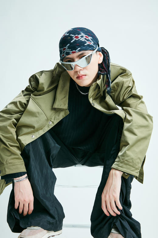 ECAPTIOUS环保反光涂料风衣 商品图2