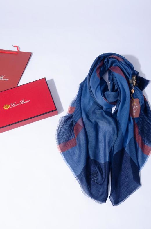 LoroPiana刺绣羊绒围巾（CB） 商品图0