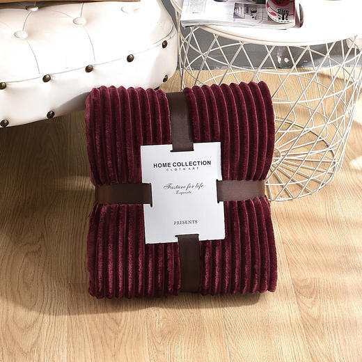 加厚跨境魔法绒毛毯 午睡毯 纯色法兰绒小毯子 珊瑚绒礼品毯批发 商品图3